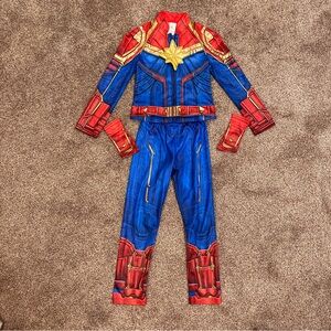Captain Marvel costume size 5/6